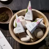 Cutie cu 10 piramide de ceai colectia Hanami Tea Forte