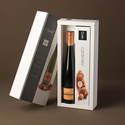 Cutie cadou cu vin dulce Nadal 375ml si migdale Catanies 250g