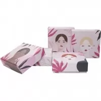 Praline cicocolata belgiana Valentino Women Young Love 135 G